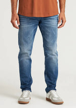 Lade das Bild in den Galerie-Viewer, CHASIN | Evan Pure Jeans | D20 MID BLUE DENIM