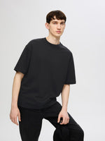 Lade das Bild in den Galerie-Viewer, SELECTED | OVERSIZED KURZARM T-SHIRT | Black