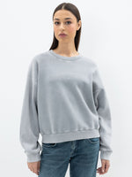 Lade das Bild in den Galerie-Viewer, Herrlicher | Christy Cropped Sweatshirt | 70 grey