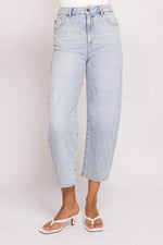 Lade das Bild in den Galerie-Viewer, Zhrill | IZA Wide Fit Jeans | Blue