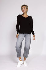 Lade das Bild in den Galerie-Viewer, Zhrill| Rahel Longsleeve | Black