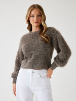 Lade das Bild in den Galerie-Viewer, Guess | Flauschiger Lurex Pullover | F14Z TAUPE MUL