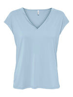 Lade das Bild in den Galerie-Viewer, ONLY | Free V-Neck T-shirt | Cashmere blue