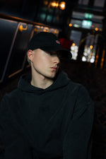 Lade das Bild in den Galerie-Viewer, VfB Stuttgart x Kleinigkeit | Cap mit Logo | Black