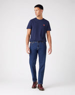 Lade das Bild in den Galerie-Viewer, Wrangler | TEXAS STRETCH - Straight Fit | 009 DARKSTONE