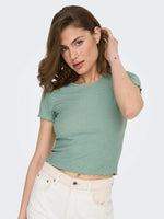 Lade das Bild in den Galerie-Viewer, ONLY | Emma Crop Top | Jadeite