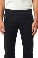 Lade das Bild in den Galerie-Viewer, Diesel | LARKEE-X - Straight Fit | 0688H
