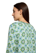 Lade das Bild in den Galerie-Viewer, Cartoon | Shirtbluse mit Muster | 5880 Green/Blue
