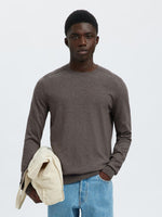 Lade das Bild in den Galerie-Viewer, SELECTED | LANGARM STRICKPULLOVER BERG | Morel Twis
