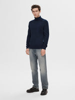 Lade das Bild in den Galerie-Viewer, SELECTED | ROLLKRAGEN PULLOVER | Navy blazer
