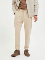 Lade das Bild in den Galerie-Viewer, SELECTED | SLIM FIT TAPERED LINEN HOSE | Incense Oatmeal
