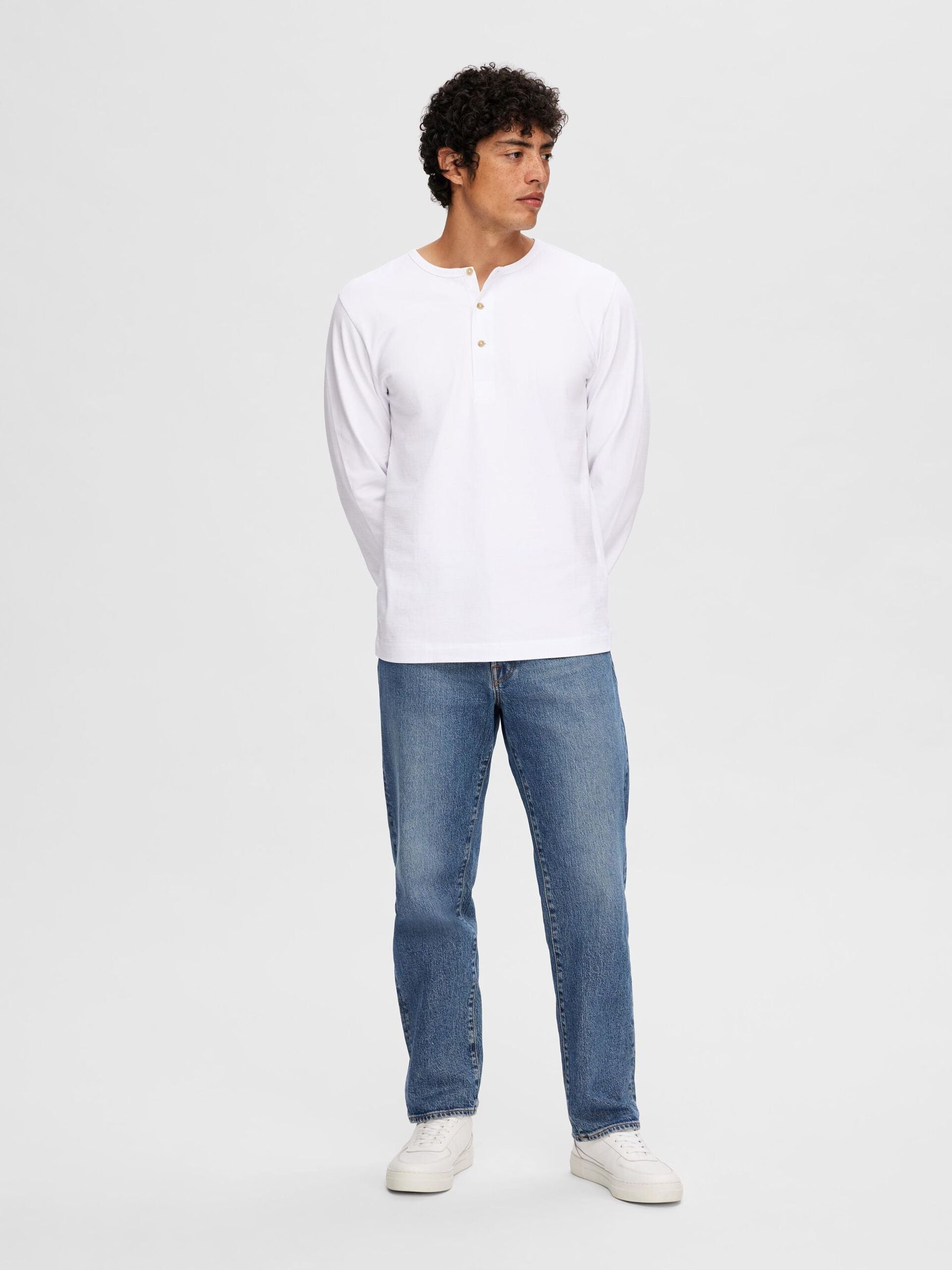 SELECTED | LANGÄRMELIGES HENLEY T-SHIRT| BRIGHT WHITE