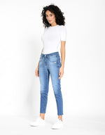 Lade das Bild in den Galerie-Viewer, GANG | 94Amelie Cropped - Relaxed Fit | 7760 glam blue
