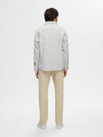 Lade das Bild in den Galerie-Viewer, SELECTED | TWILL OVERSHIRT | Egret
