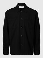 Lade das Bild in den Galerie-Viewer, SELECTED | LEINENMIX OVERSHIRT Brody Sun | Black

