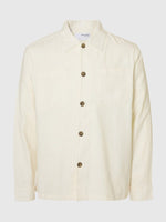 Lade das Bild in den Galerie-Viewer, SELECTED | LEINENMIX OVERSHIRT Brody Sun | Cloud dancer
