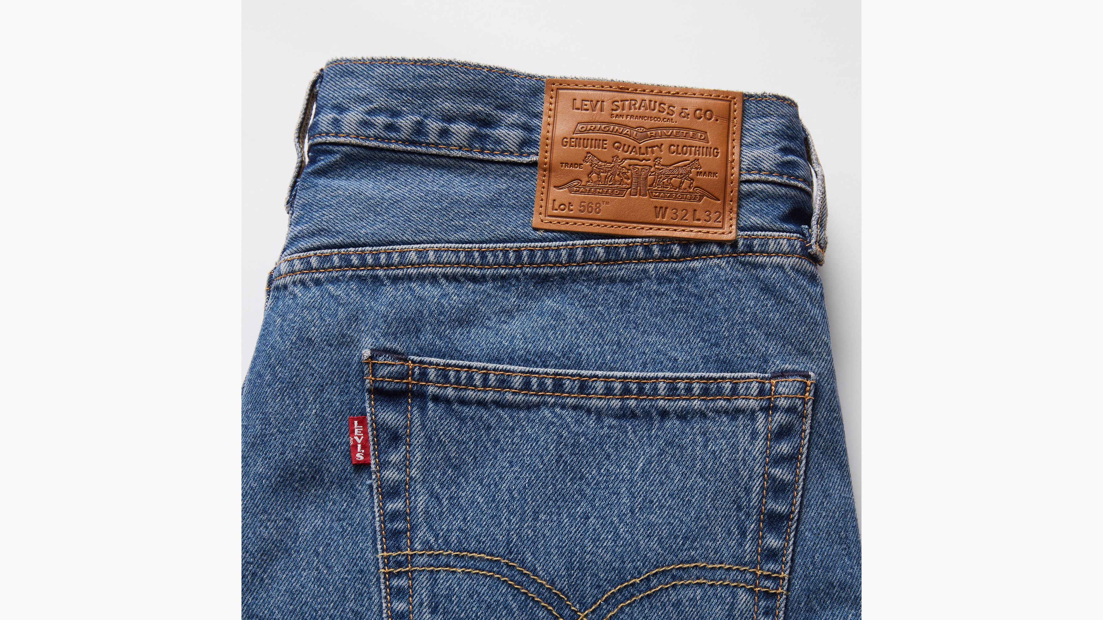 Levi's | 568™ Stay Loose Jeans | 0061 Essentials