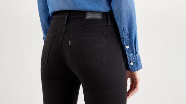 Levis | 314™ Shaping Straight Jeans | Black and black