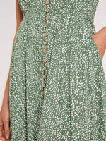 Lade das Bild in den Galerie-Viewer, Apricot | Crochet Maxi dress | 0 GRN
