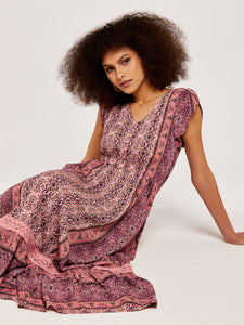 Apricot |  Paisley Crochet Maxi Dress  | 0 PNK