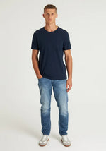 Lade das Bild in den Galerie-Viewer, CHASIN | Expand-B T-Shirt | E60 NAVY
