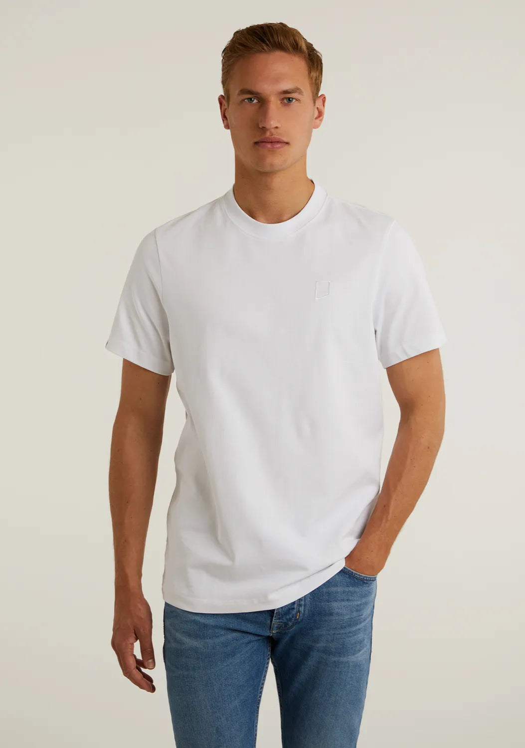 CHASIN | Brace-B T-Shirt | E10 WHITE
