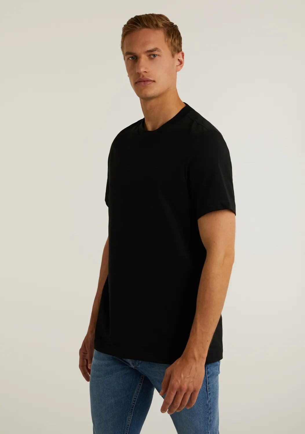 CHASIN | Brace-B T-Shirt | E90 BLACK