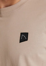 Lade das Bild in den Galerie-Viewer, CHASIN | Brody T-Shirt | E75 TAUPE
