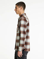 Lade das Bild in den Galerie-Viewer, CHASIN | Stryke Bolt Regular fit Langarm-Shirts | E41 BURGUNDY
