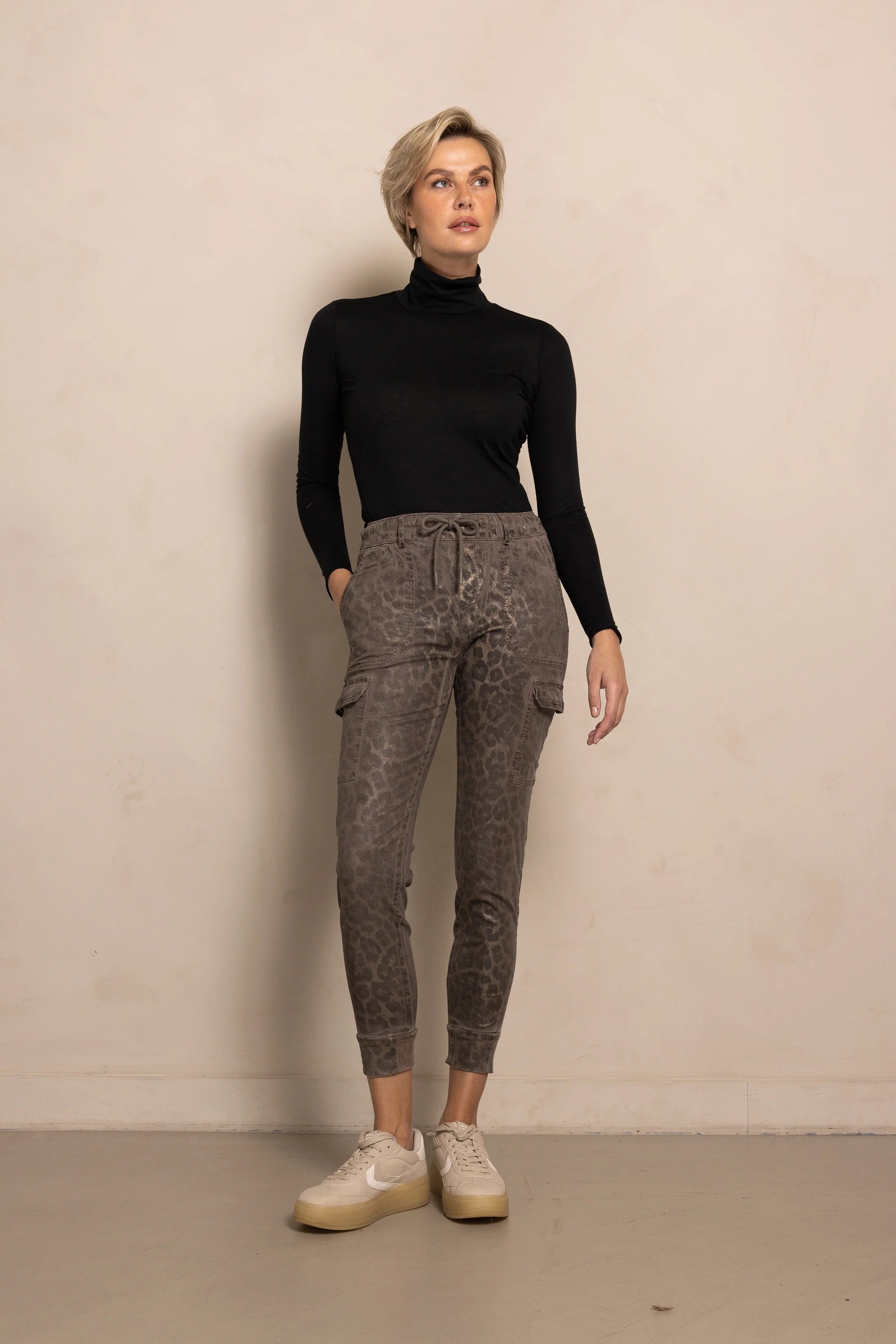 Zhrill | DAISEY - Cargo Hose | 131 Brown