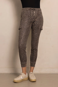 Zhrill | DAISEY - Cargo Hose | 131 Brown