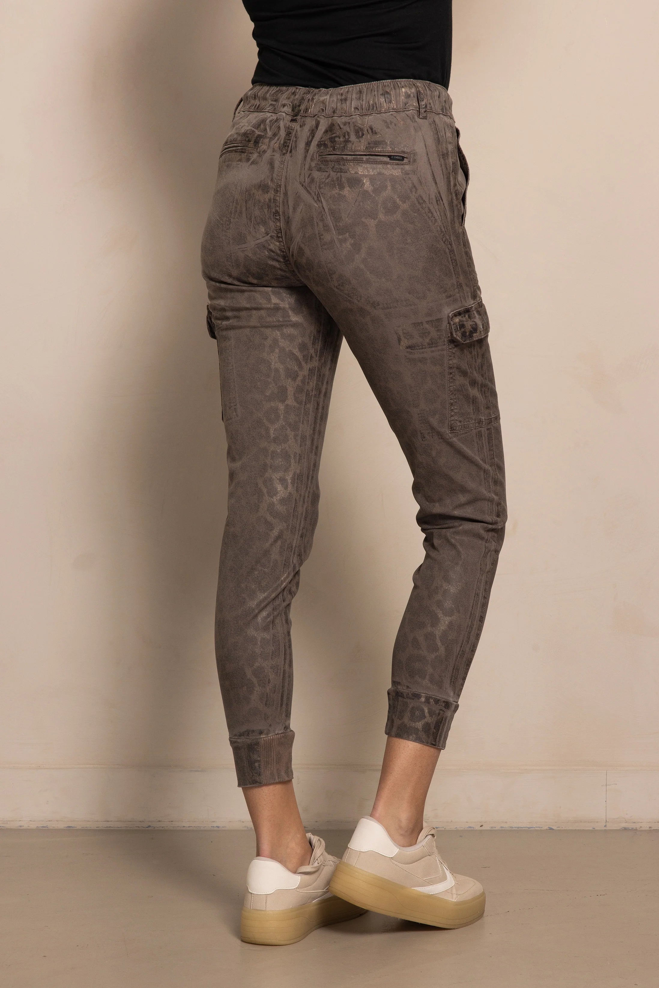 Zhrill | DAISEY - Cargo Hose | 131 Brown