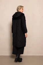 Lade das Bild in den Galerie-Viewer, Zhrill | ZHFAY Mantel | 117 Black

