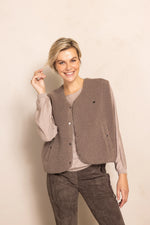 Lade das Bild in den Galerie-Viewer, Zhrill | EREN Teddyfell Weste  | 264 Taupe
