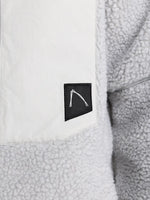 Lade das Bild in den Galerie-Viewer, CHASIN | Paxton Regular fit Jacken | E81 L.GREY
