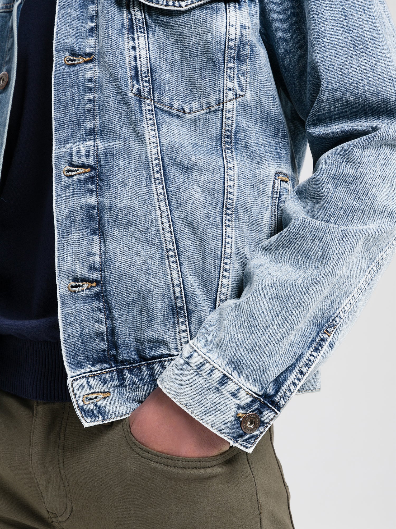 Cross | Regular Jeans Jacket | 040 DARK MID BLUE