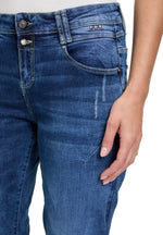 Lade das Bild in den Galerie-Viewer, Cartoon | Hose Jeans 1/1 | 8619 Middle Blue Denim

