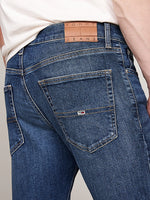 Lade das Bild in den Galerie-Viewer, Tommy Jeans | Scanton Slim Fit Jeans | 1BK Denim Dark
