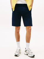 Lade das Bild in den Galerie-Viewer, Tommy Jeans | Scanton Slim Fit Chino Short | C1G Night Navy
