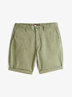 Lade das Bild in den Galerie-Viewer, Tommy Jeans | Scanton Slim Fit Chino Short | MR6 Arub Green
