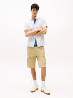 Lade das Bild in den Galerie-Viewer, Tommy Jeans | Otis Straight Leg Fit Cargo-Shorts | ACT Relic Tan
