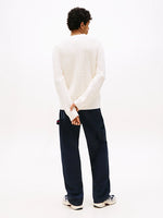 Lade das Bild in den Galerie-Viewer, Tommy Jeans | Grobstrick-Pullover mit Logo-Stickerei | YBH White
