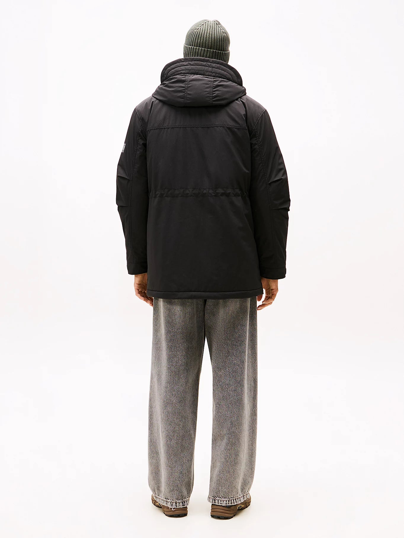 Tommy Jeans | Wasserabweisender, wattierter Relaxed Fit Parka | BDS black