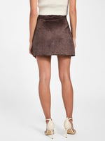 Lade das Bild in den Galerie-Viewer, Guess | CAMRYN SUEDE SKIRT | G1EB RE BROWN
