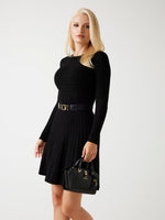 Lade das Bild in den Galerie-Viewer, Guess | Strickkleid | JBLK Jet Black
