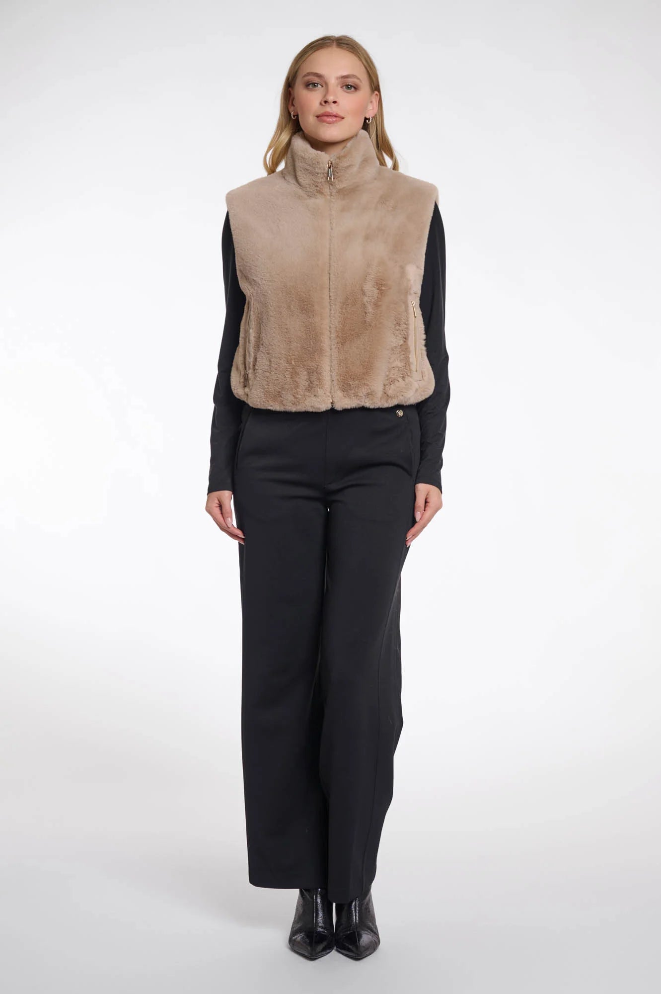 Rino & Pelle | Nikki-Weste | Oat