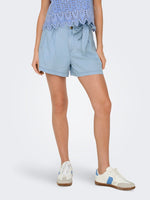 Lade das Bild in den Galerie-Viewer, Only | CHARIS Short Hohe Taille | Light Blue hellused

