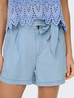 Lade das Bild in den Galerie-Viewer, Only | CHARIS Short Hohe Taille | Light Blue hellused
