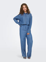 Lade das Bild in den Galerie-Viewer, Only | CHARIS Gerade geschnitten Hose | Medium Blue usedwashed
