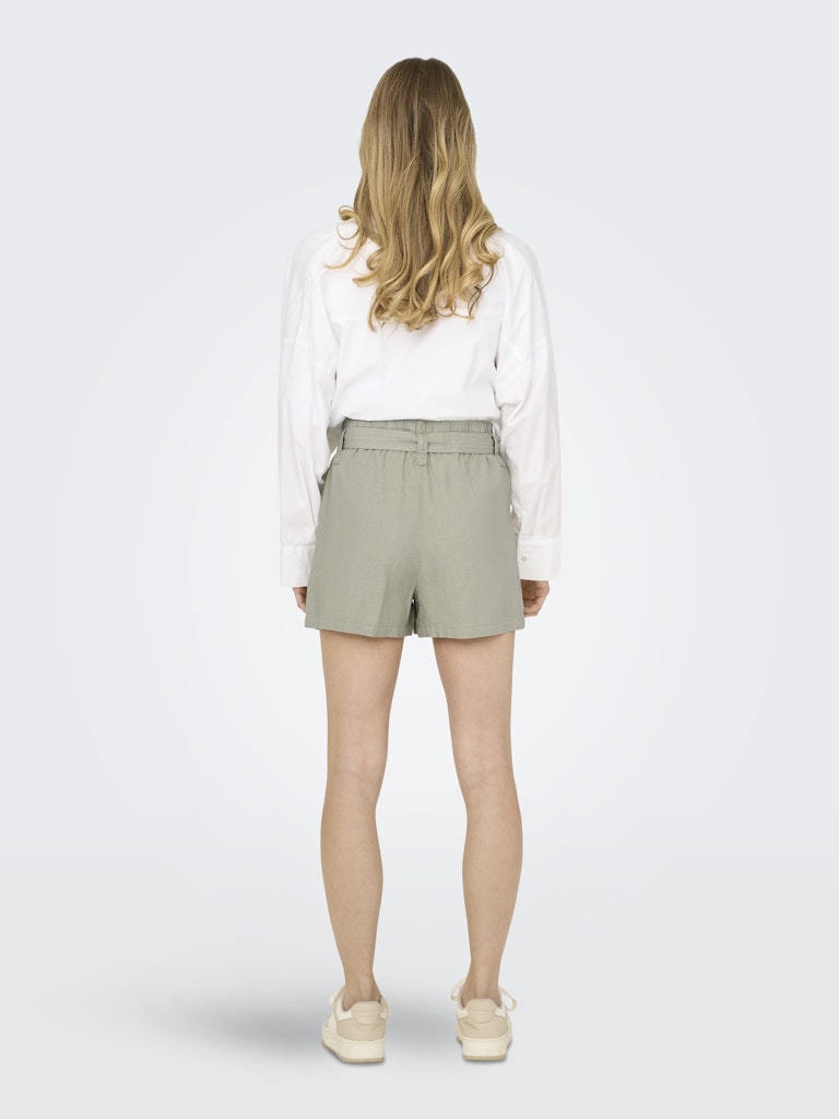 Only | CARO Normal geschnittene Short | Tea